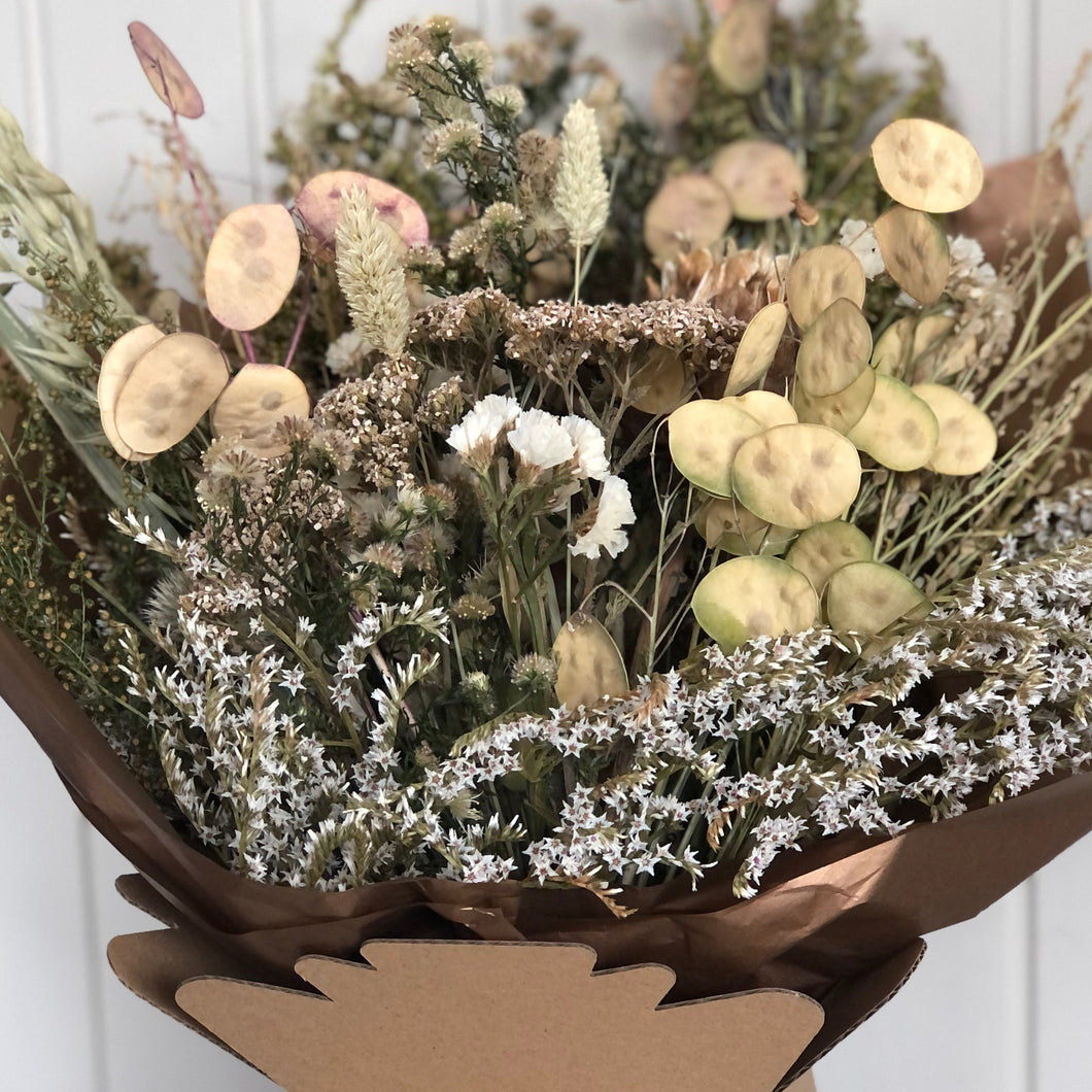 'savour the season' everlasting floral box