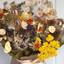 Load image into Gallery viewer, &#39;savour the season&#39; everlasting floral box
